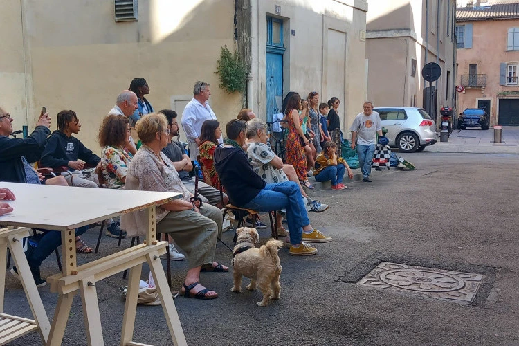 Performance de Sylvie Kuniekow, Gambetta.art 2023 - DR 