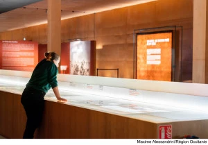 Une scénographie repensée au Mémorial du Camp de Rivesaltes, pour faire vivre ce lieu de mémoire