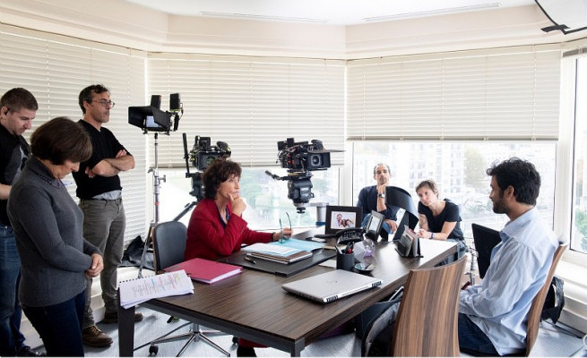 Tournage dans un bureau de l'Hôtel de Région de Montpellier (bureau d'Elisabeth Bastide)